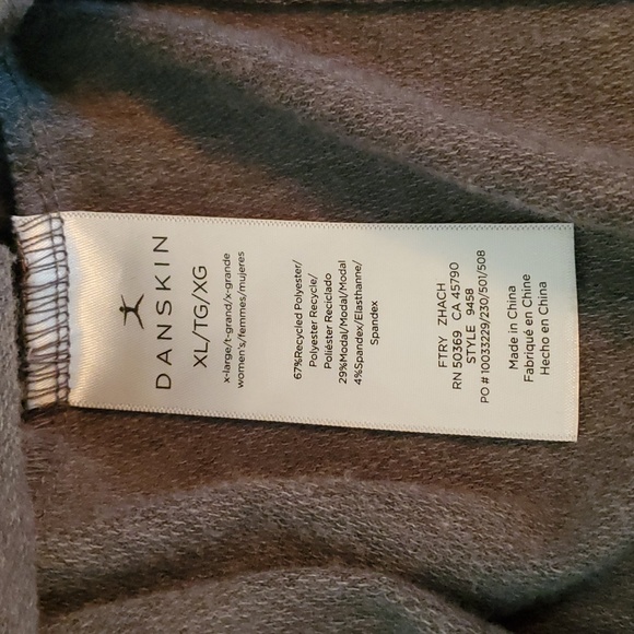 Danskin Junior's Sweatshirt  EUC - Picture 3 of 5